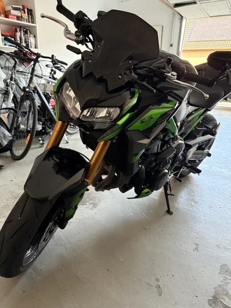 Kawasaki Z 900 SE Performance Schwarz - 2