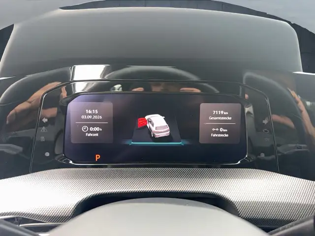 Volkswagen Golf view 11