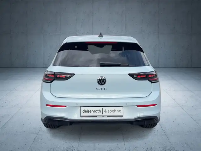 Volkswagen Golf view 5
