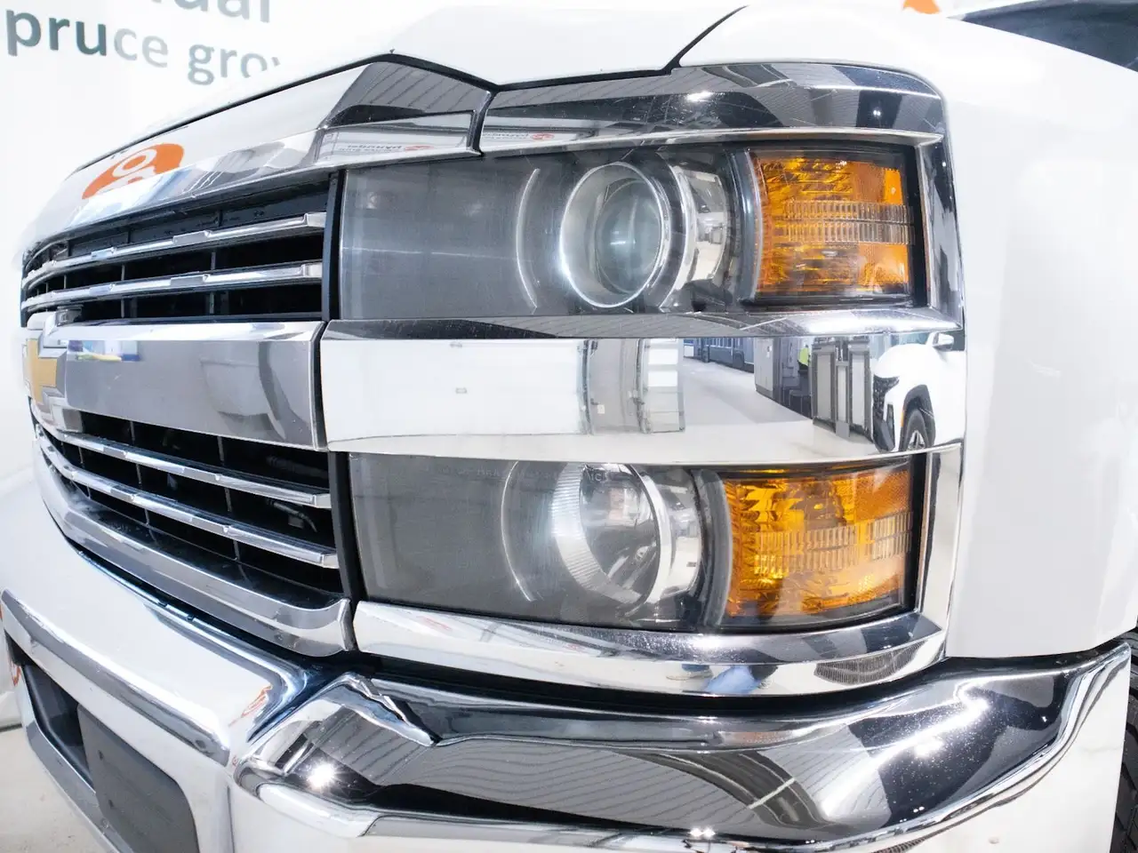 Chevrolet Silverado 2500 photo Chevrolet Silverado 2500