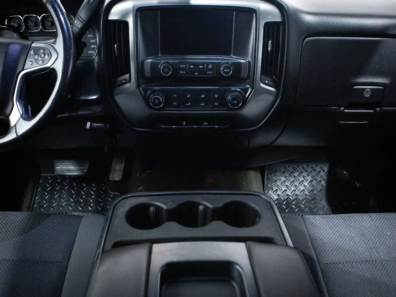 Chevrolet Silverado 2500 photo Chevrolet Silverado 2500