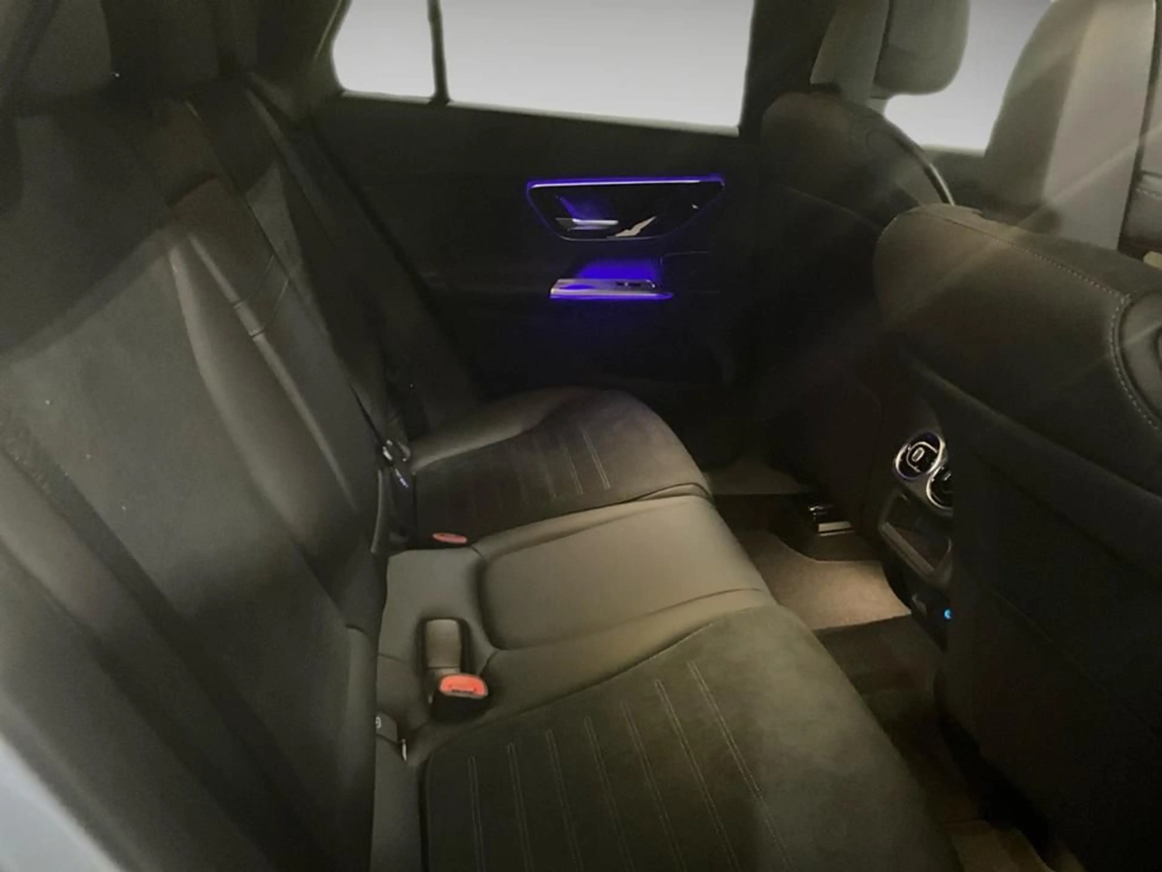 Mercedes-Benz GLC 300 de 4MATIC AMG Line Advanced Plus 360 AHK — photo 11