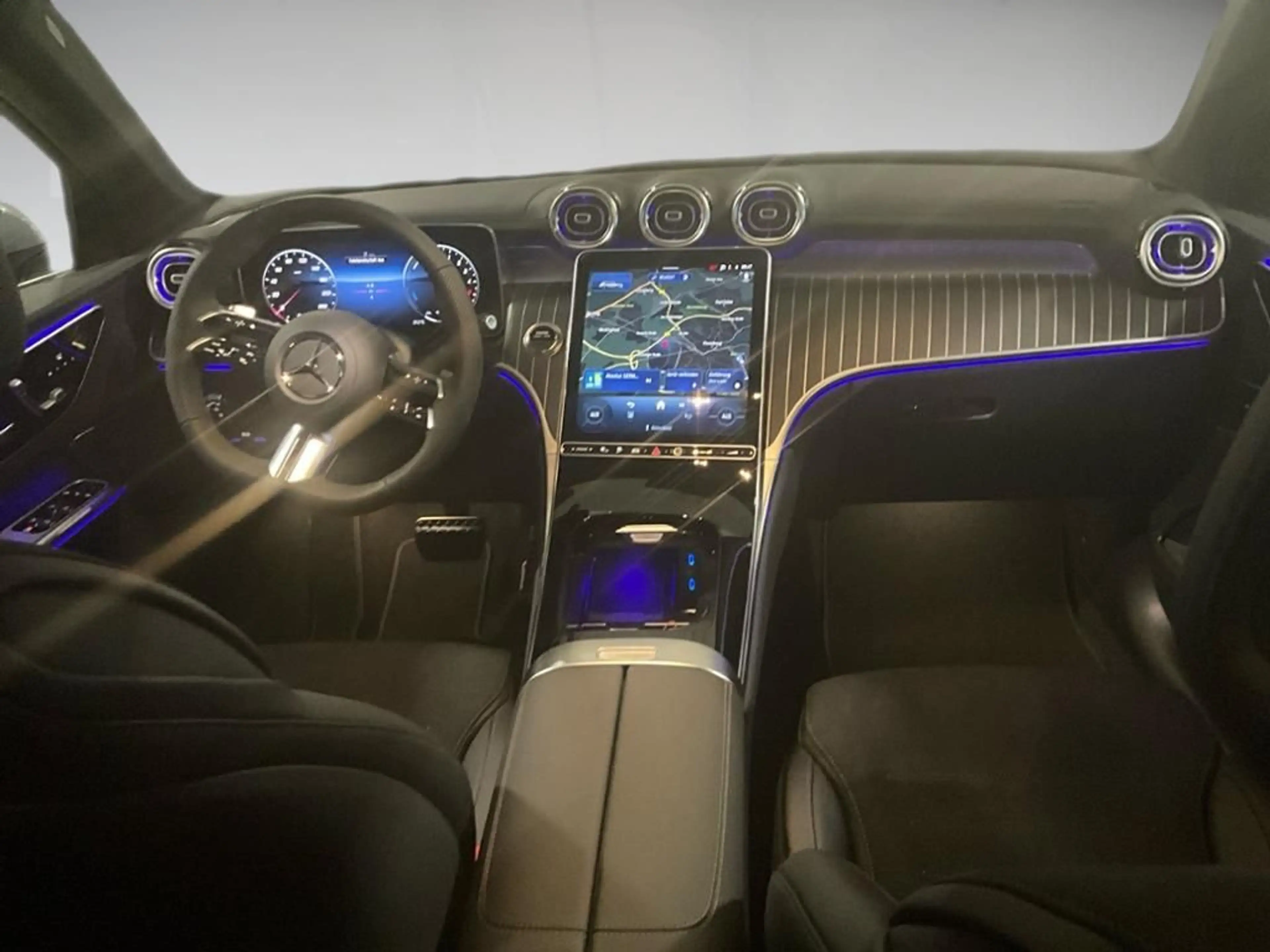 Mercedes-Benz GLC 300 de 4MATIC AMG Line Advanced Plus 360 AHK — photo 10