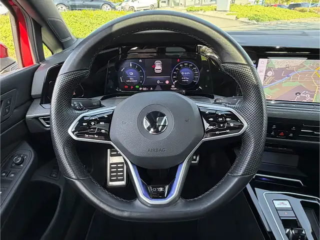 Volkswagen Golf view 23