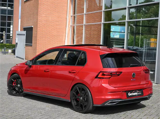 Volkswagen Golf view 9