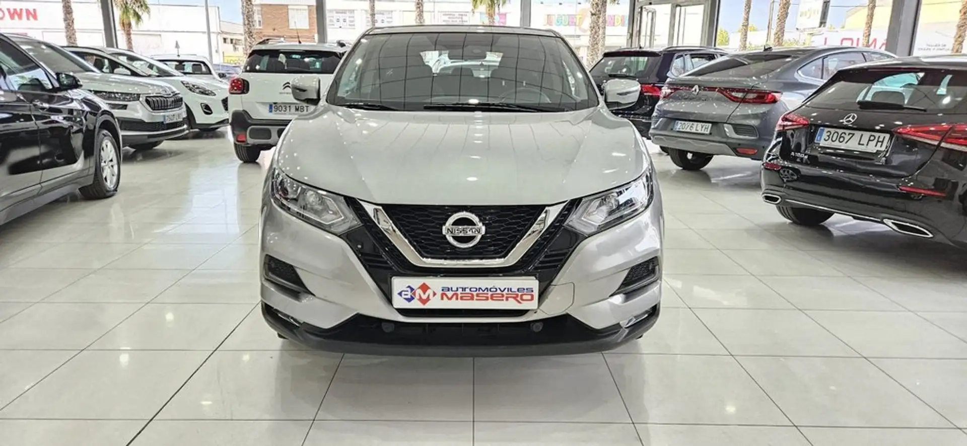 Nissan Qashqai dCi 85 kW (115 CV) E6D ACENTA Gris - 2