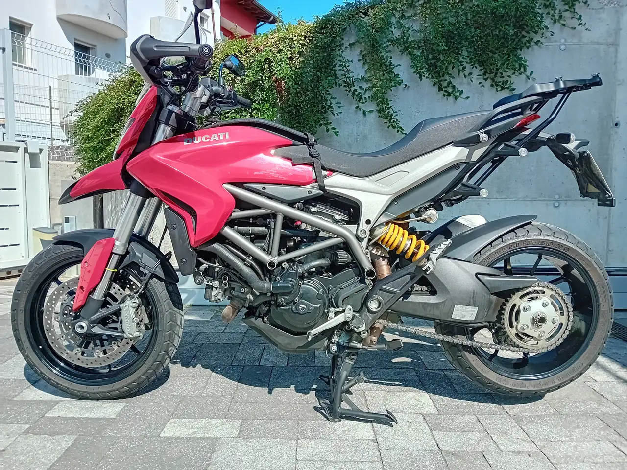 Ducati Hyperstrada