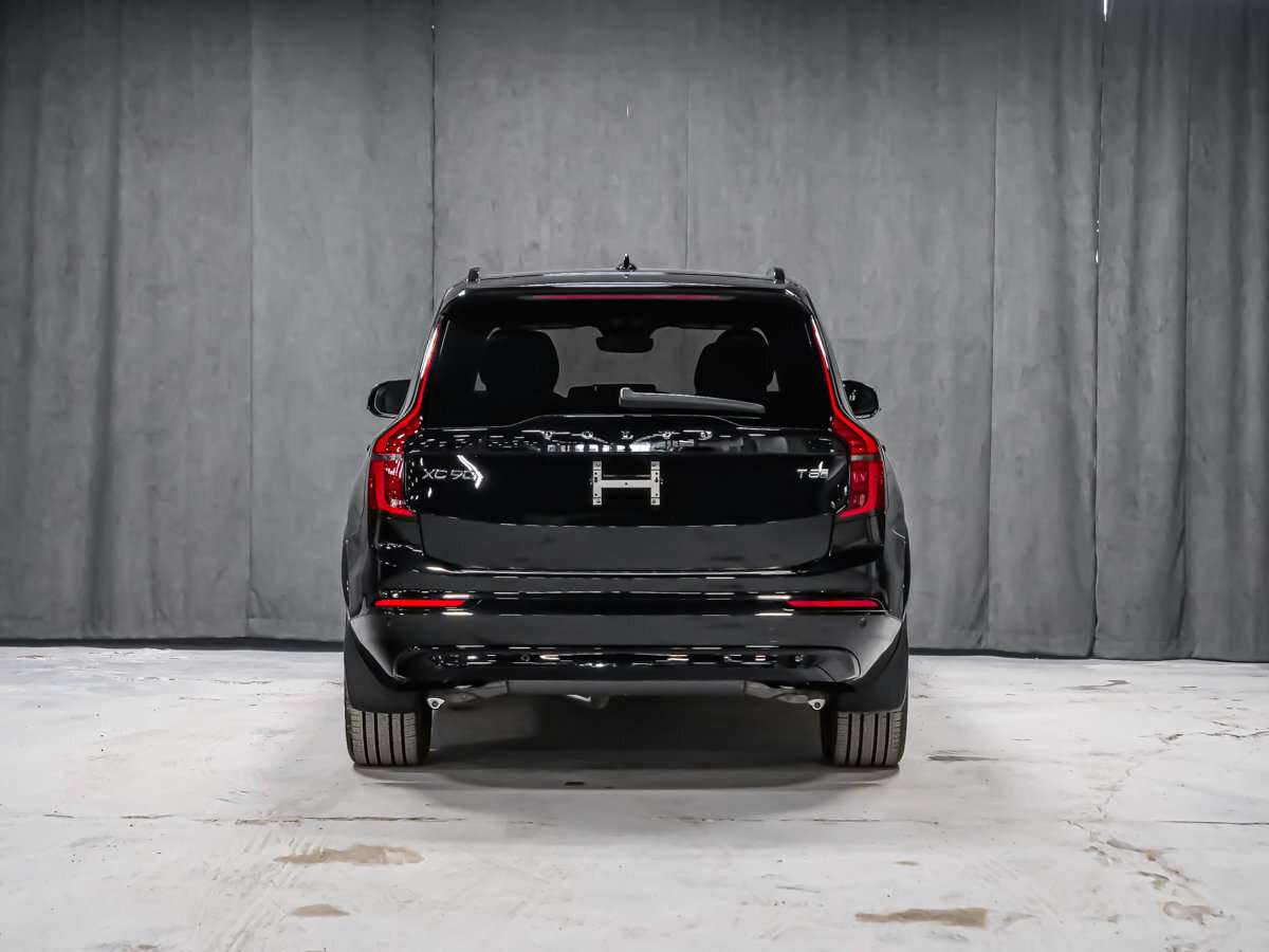 2026 Volvo XC90 Plus 7-Seater (Dark Theme) thumb 7