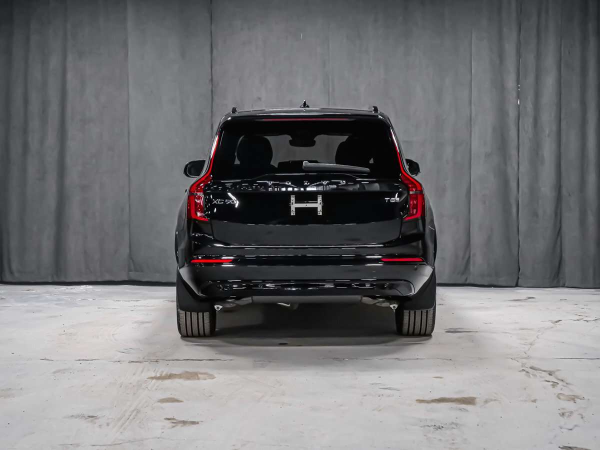 2026 Volvo XC90 Plus 7-Seater (Dark Theme) thumb 6