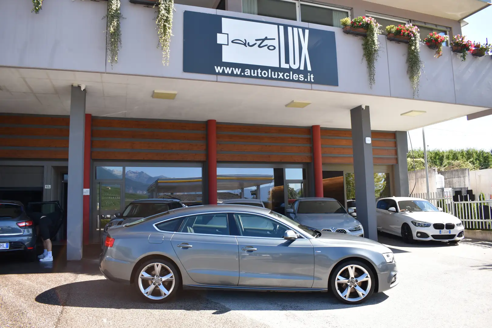 Audi A5 SPORTBACK 2.O TDI "4X4" S-LINE Grau - 2