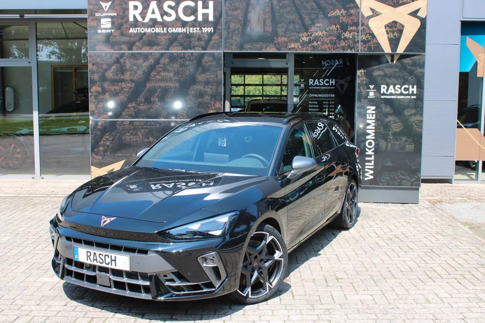 CUPRA Leon SP 2.0 TSI 4Drive VZ DSG +LED+ACC+NAVI+SHZ+ Schwarz - 1