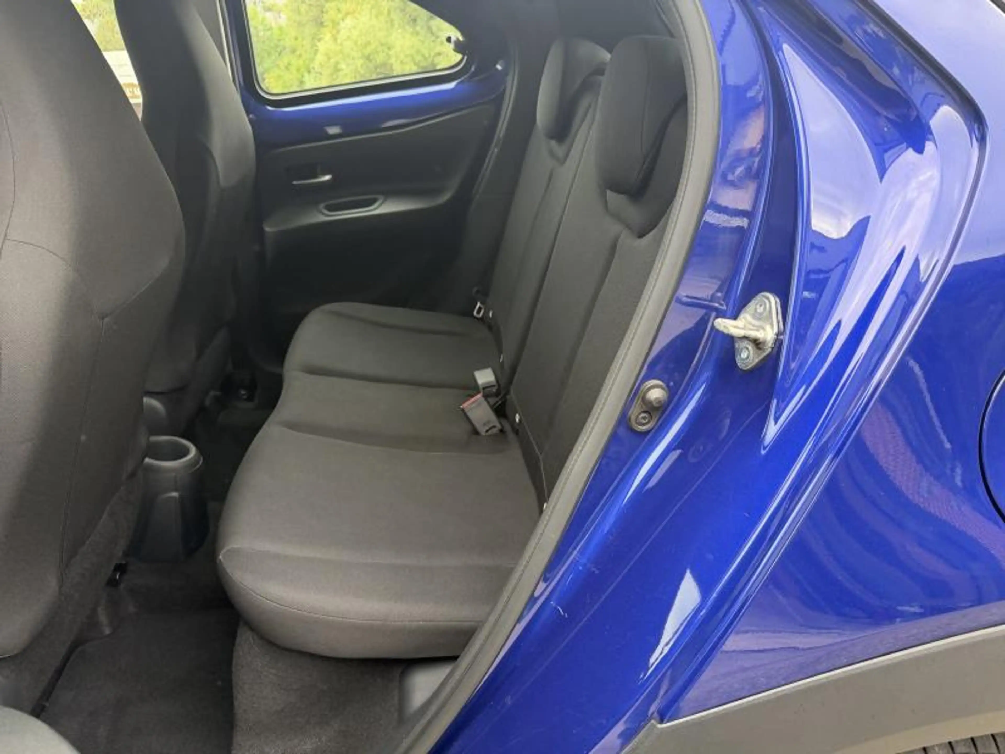Toyota Aygo X Play — photo 11