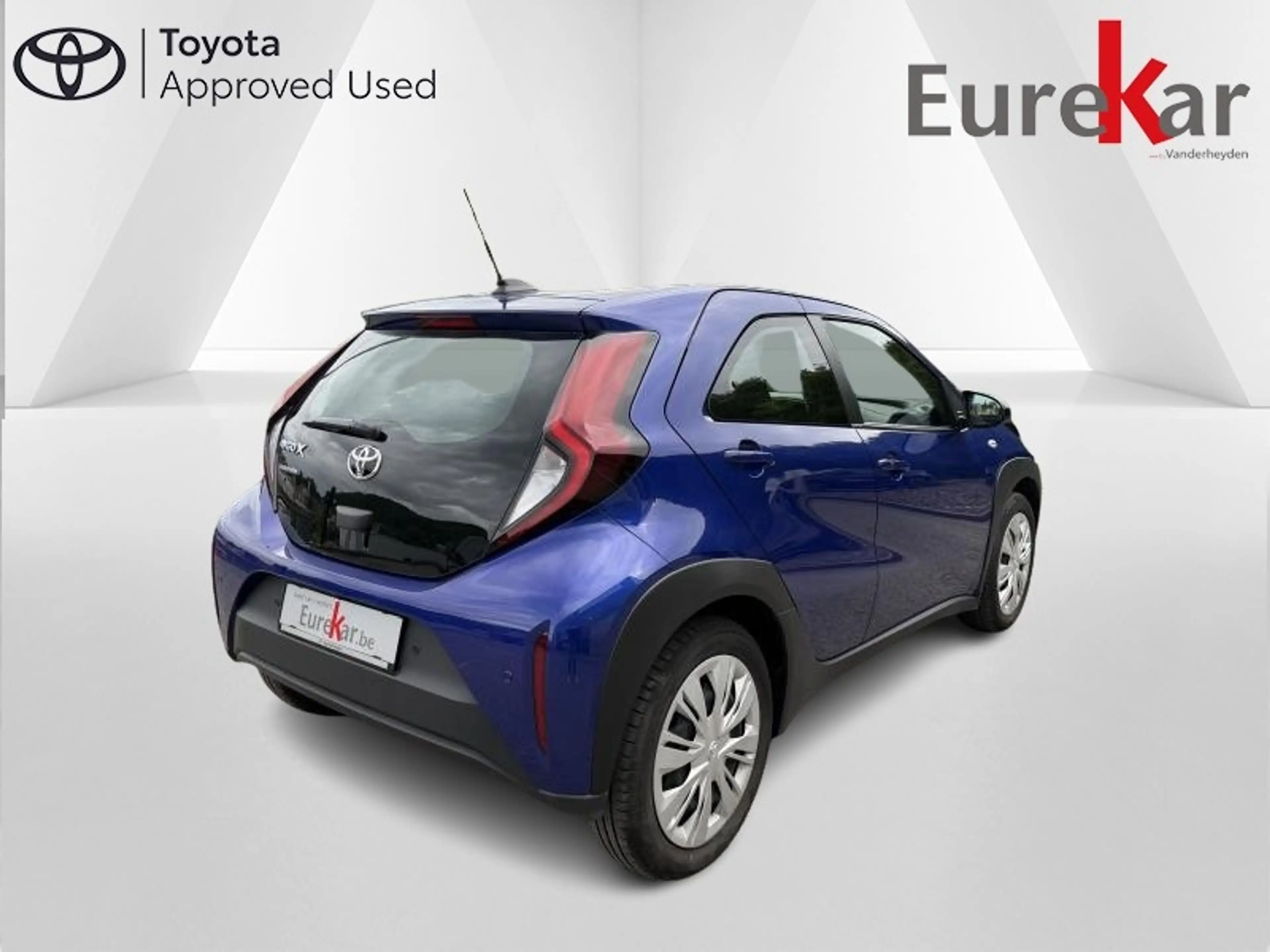 Toyota Aygo X Play — photo 3