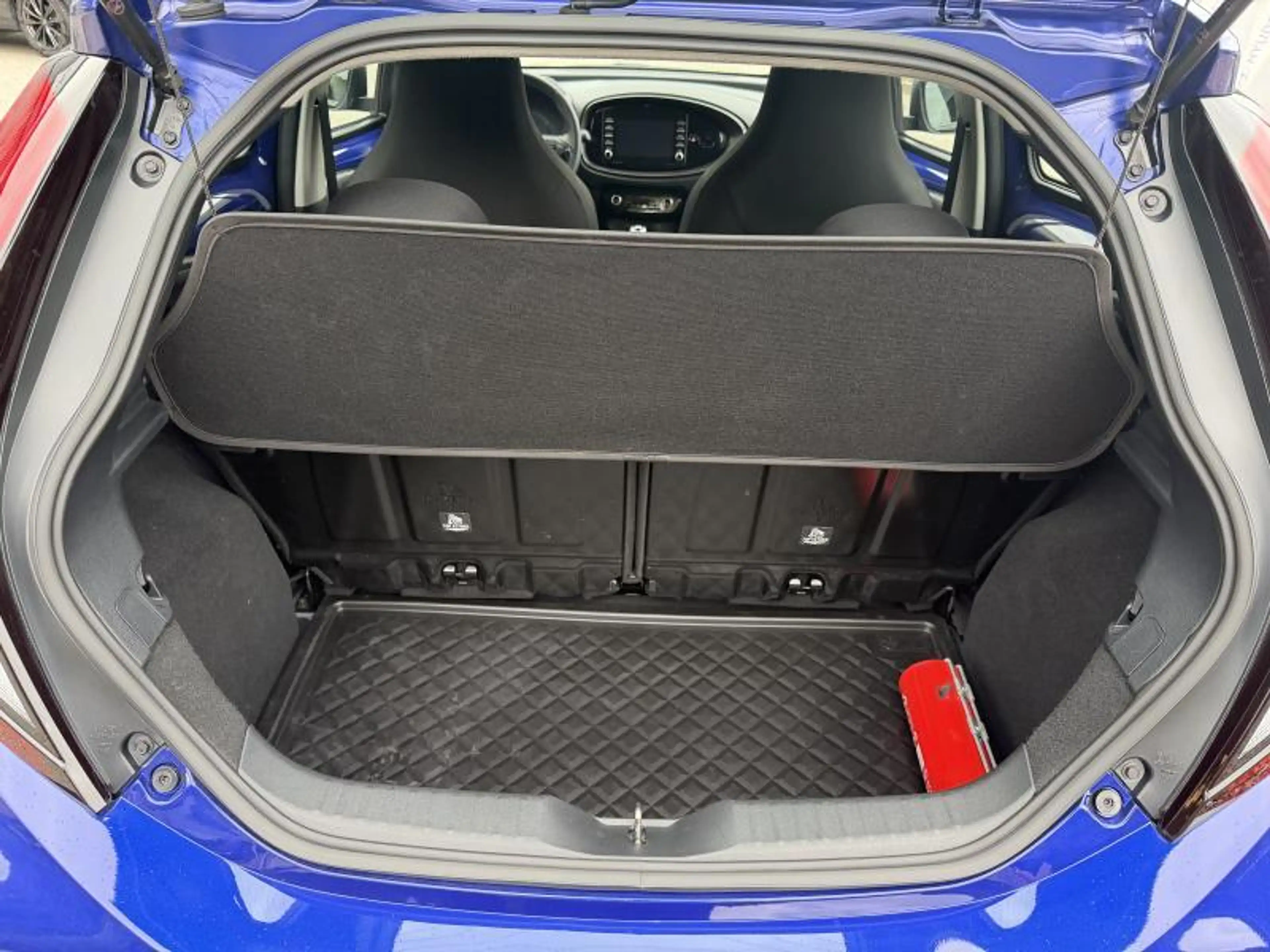 Toyota Aygo X Play — photo 13