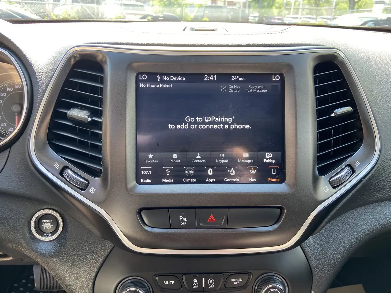 Jeep Cherokee photo Jeep Cherokee