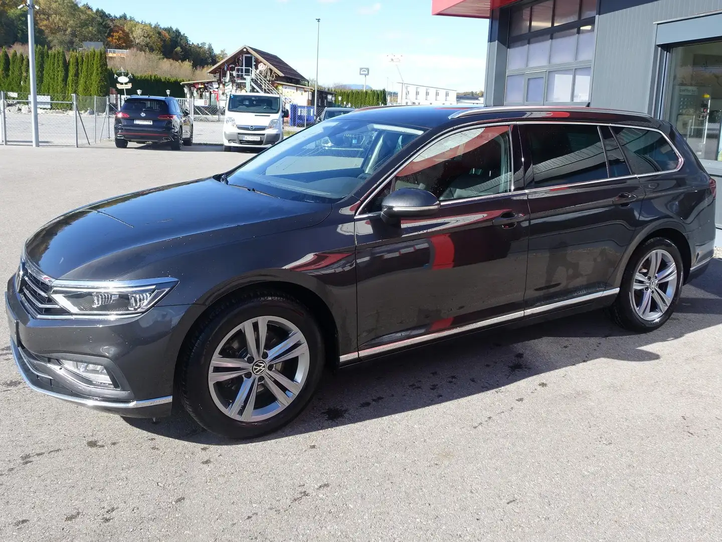 Volkswagen Passat Variant Elegance *MATRIX*NAVI*RFK*ACC* Gris - 2