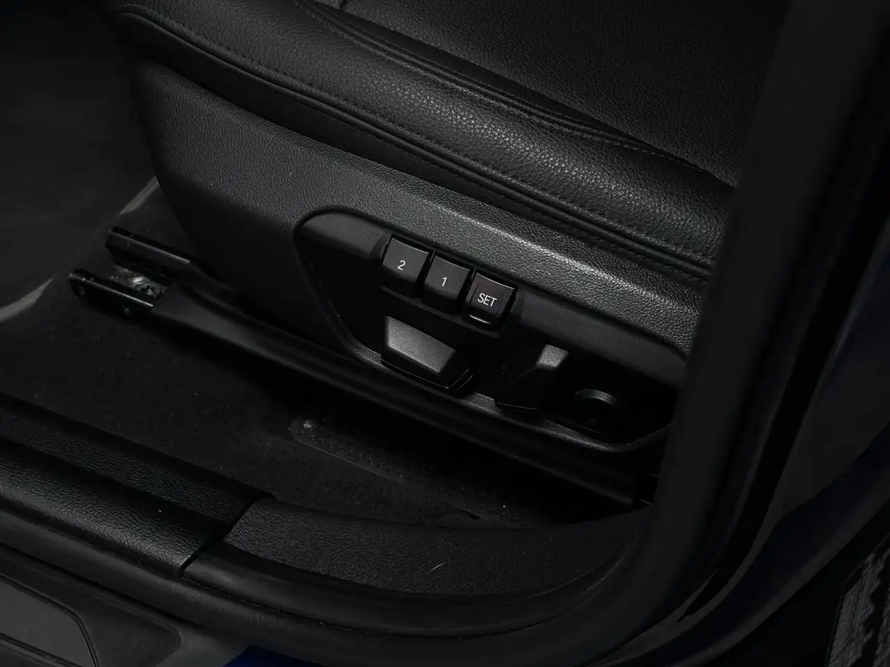 BMW X2 sDrive16d*AUT*NAVI*LEDER*PDC*LED*, миниатюра 19