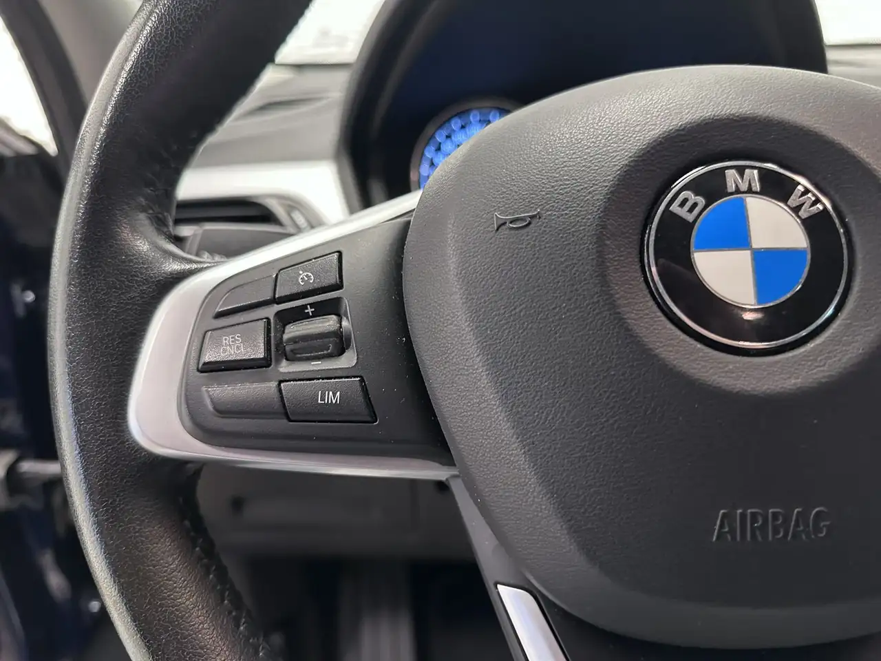 BMW X2 sDrive16d*AUT*NAVI*LEDER*PDC*LED*, миниатюра 21