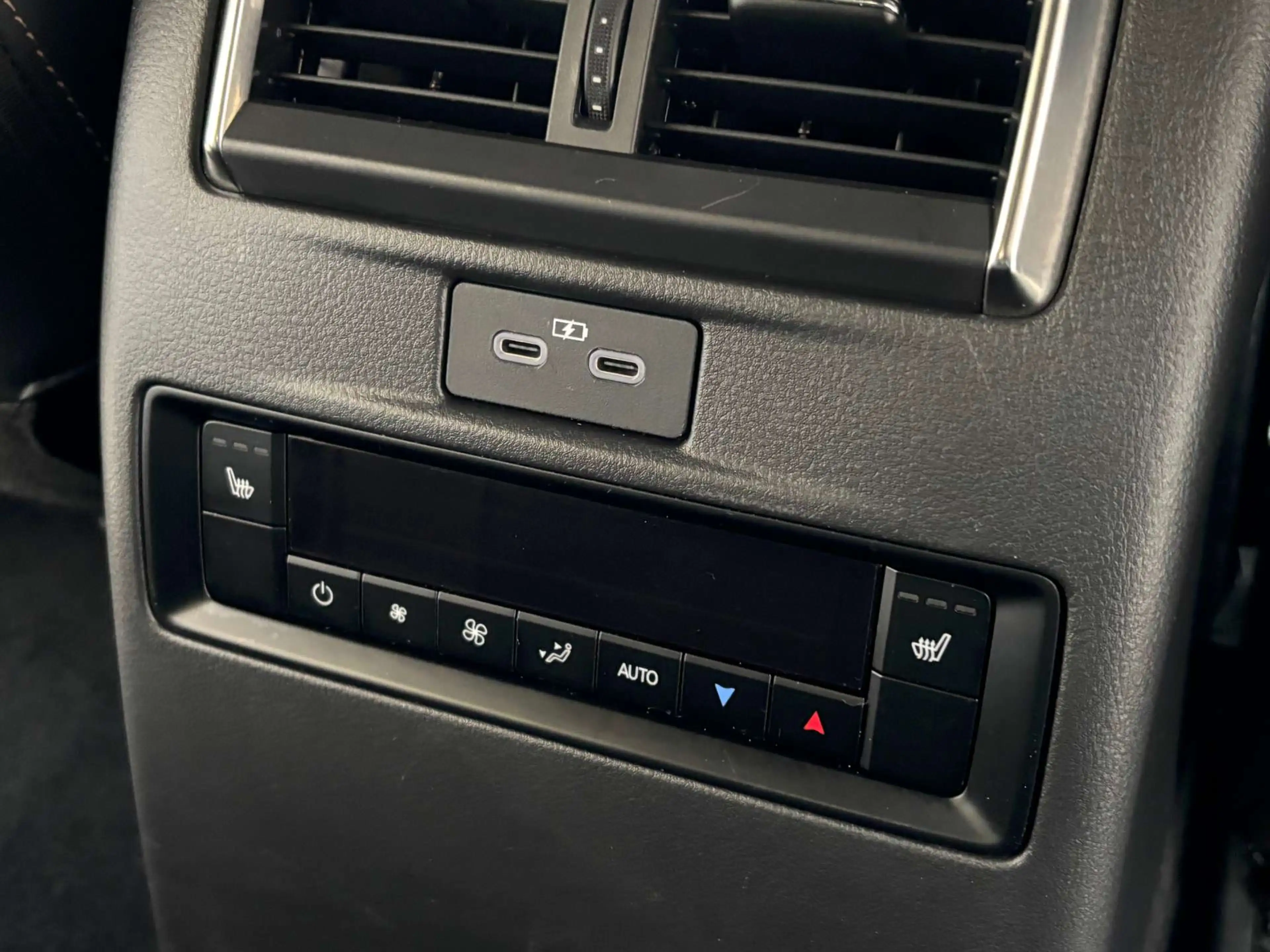 Mazda CX-80 CX-80 PHEV 2.5 AWD Homura Plus / 7 zitplaatsen — photo 9