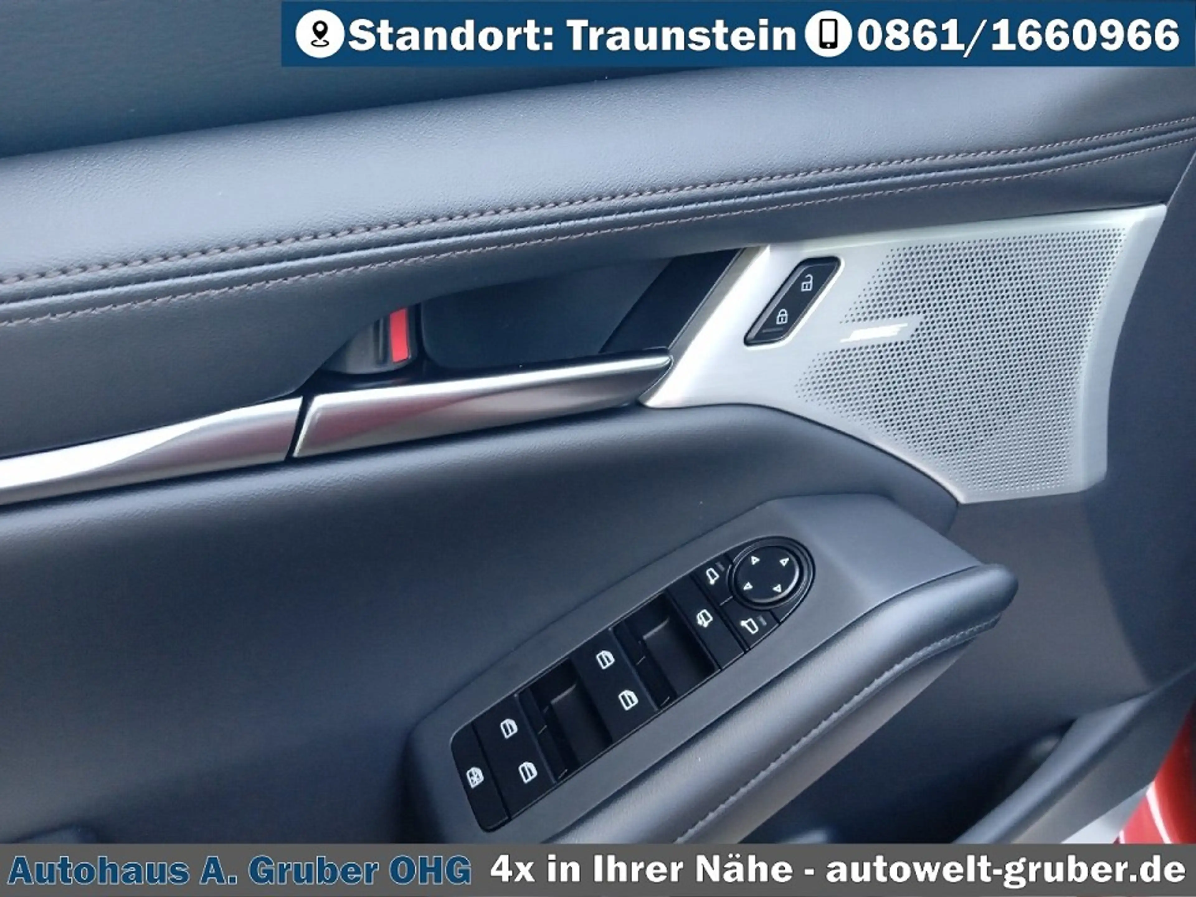 Mazda 3 2.5L e-SKYACTIV G Automatik Homura Plus — photo 12