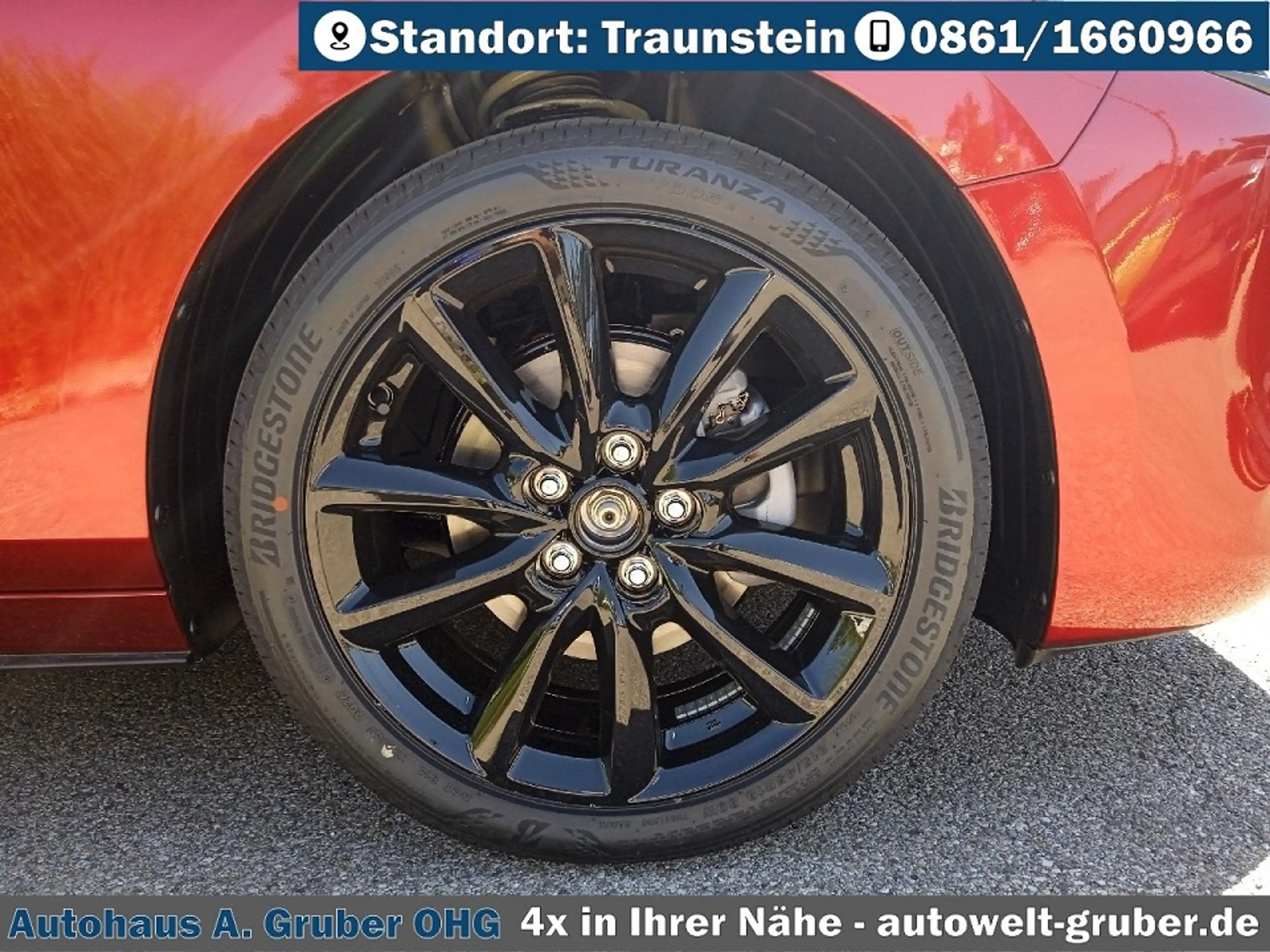 Mazda 3 2.5L e-SKYACTIV G Automatik Homura Plus — photo 3