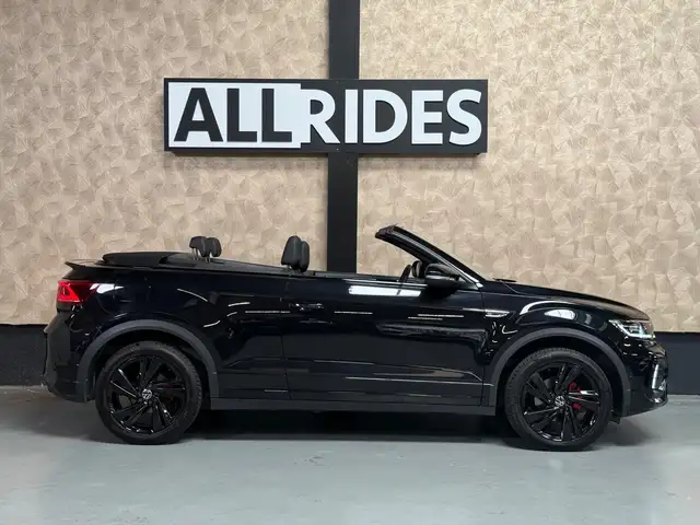 Volkswagen T-Roc view 9