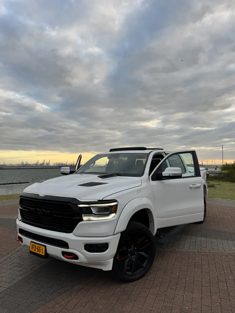 Dodge RAM Dodge Ram 1500 5.7L V8 | 2020 | FULL OPTION | BTW Wit - 2