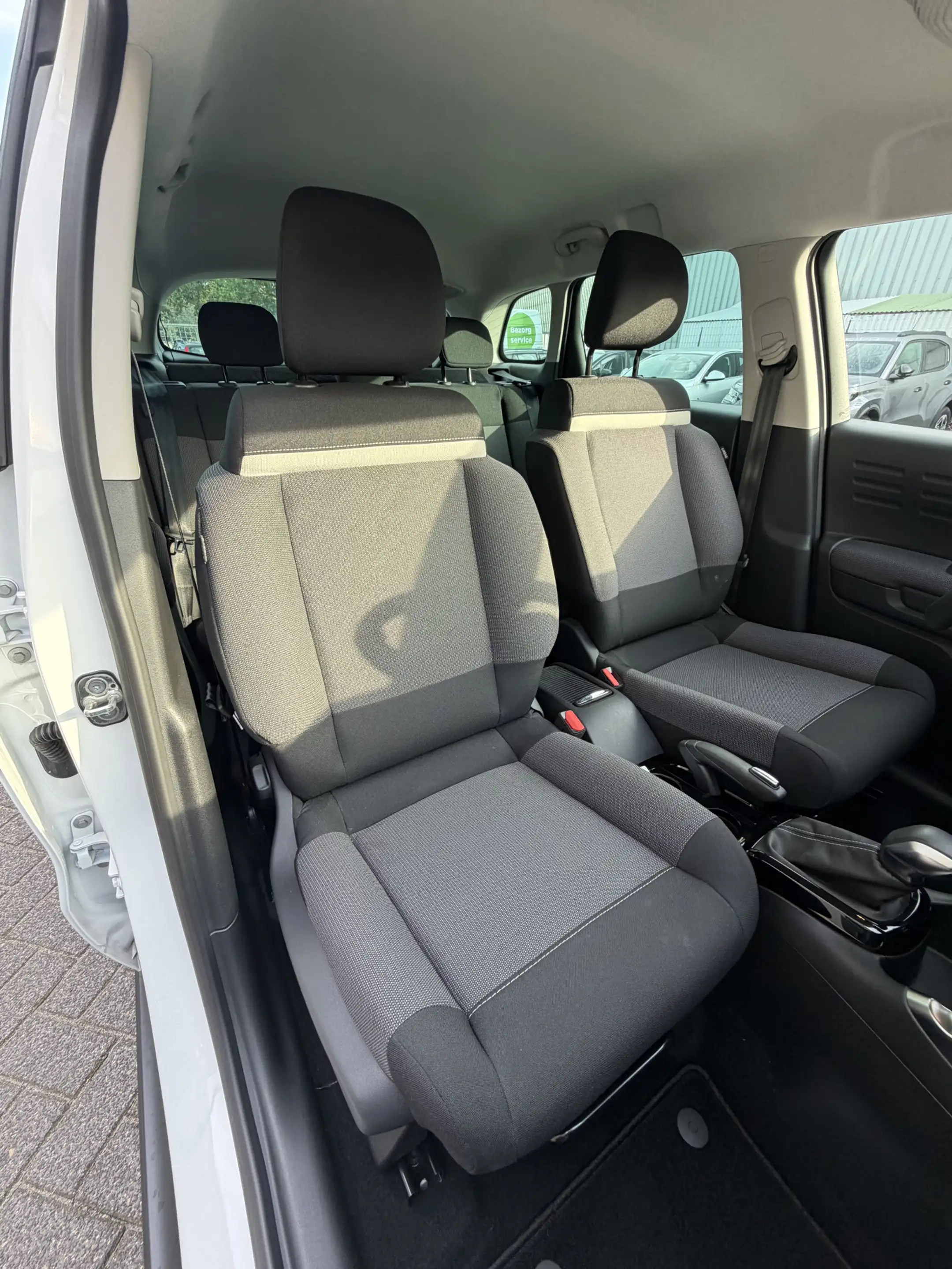 Citroen C3 Aircross 130pk Max (Camera - Keyless Entry - Head up - LED — photo 11