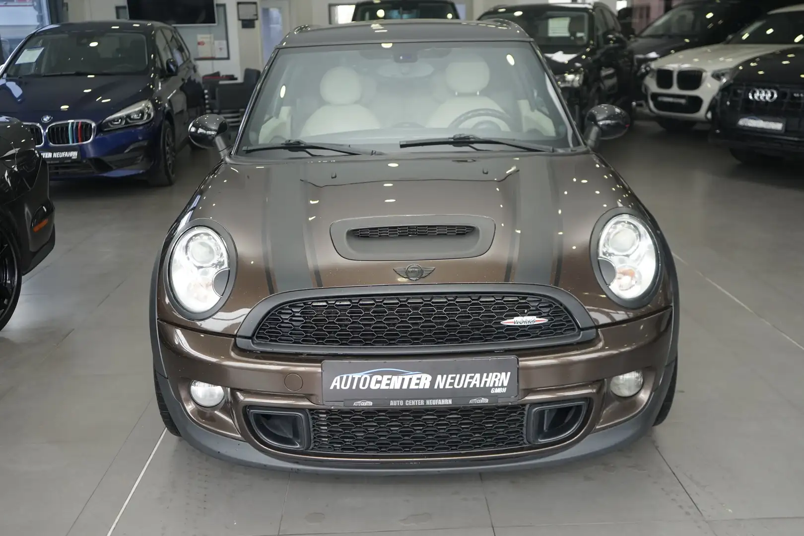 MINI Cooper John Cooper Works+NAVI+PDC+SITZHEIZUNG Schwarz - 2