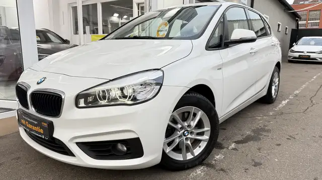 BMW 220 i Advantage 1.HD LED Rückfahrkamera Scheckheft