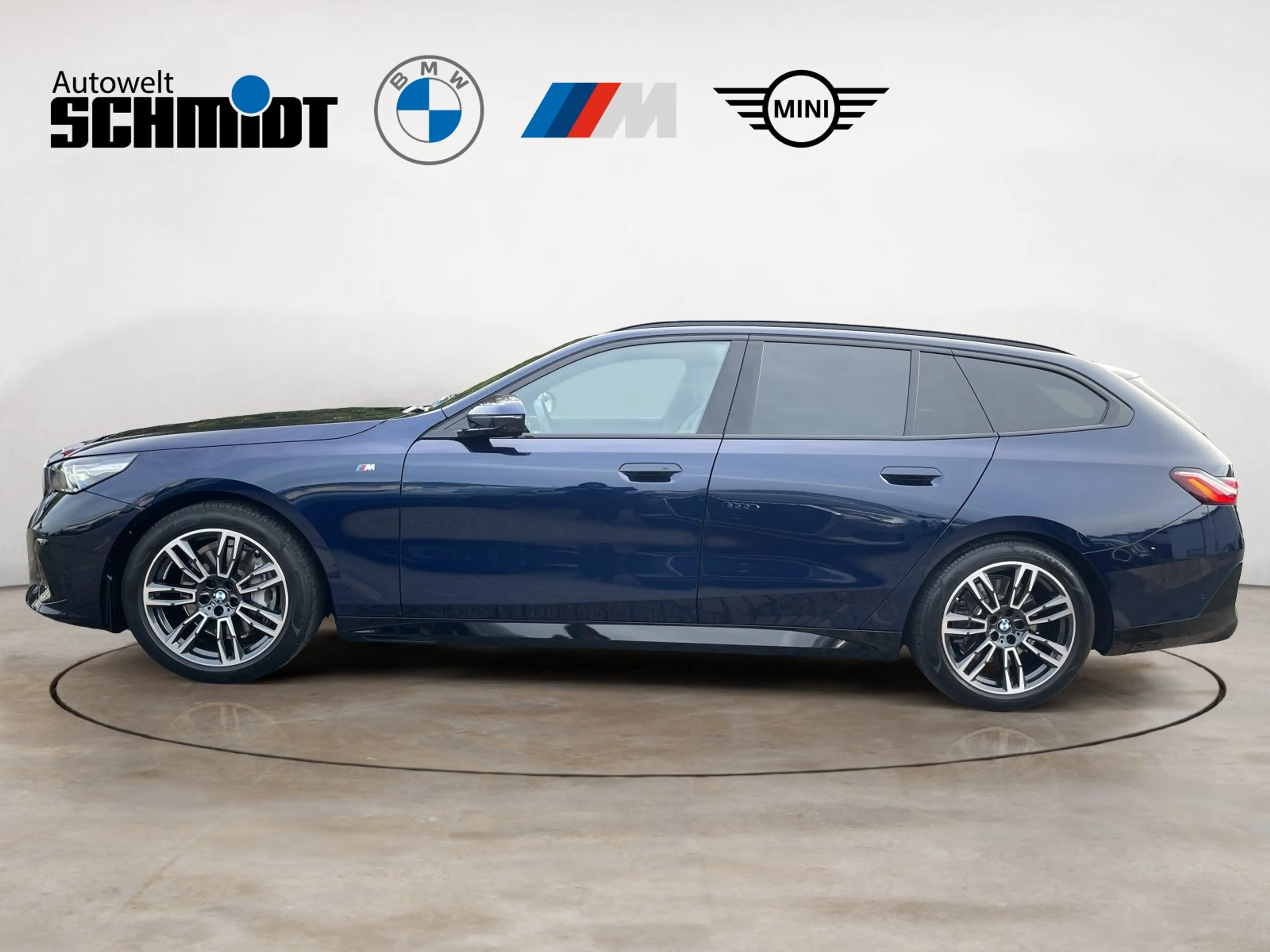 BMW 540 d xDrive Touring M Sport + 2Jahre-BPS.-GARANTIE — photo 3