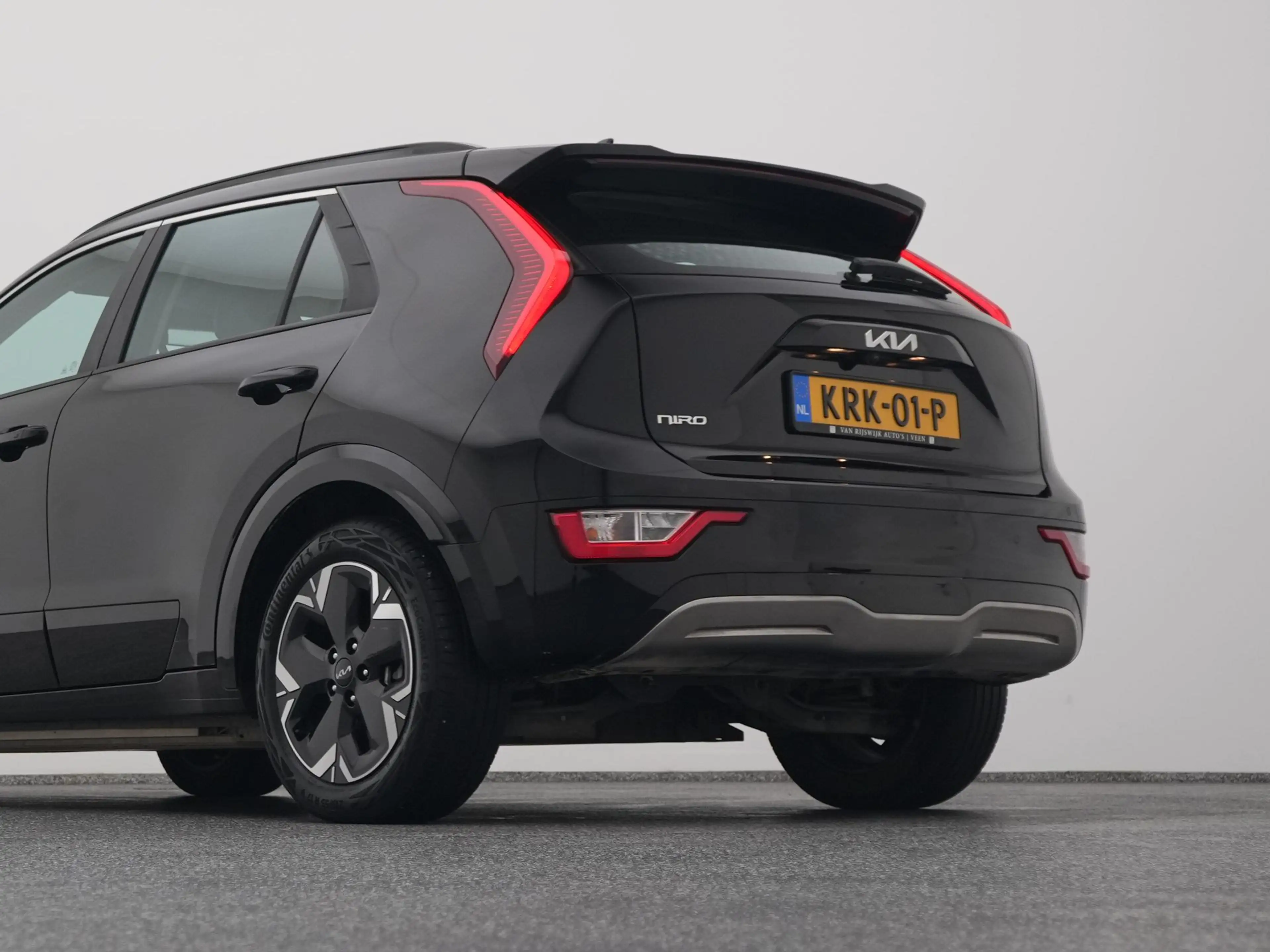 Kia e-Niro EV DynamicLine 64.8 kWh | KEYLESS | ADAPTIVE | CAM — photo 23