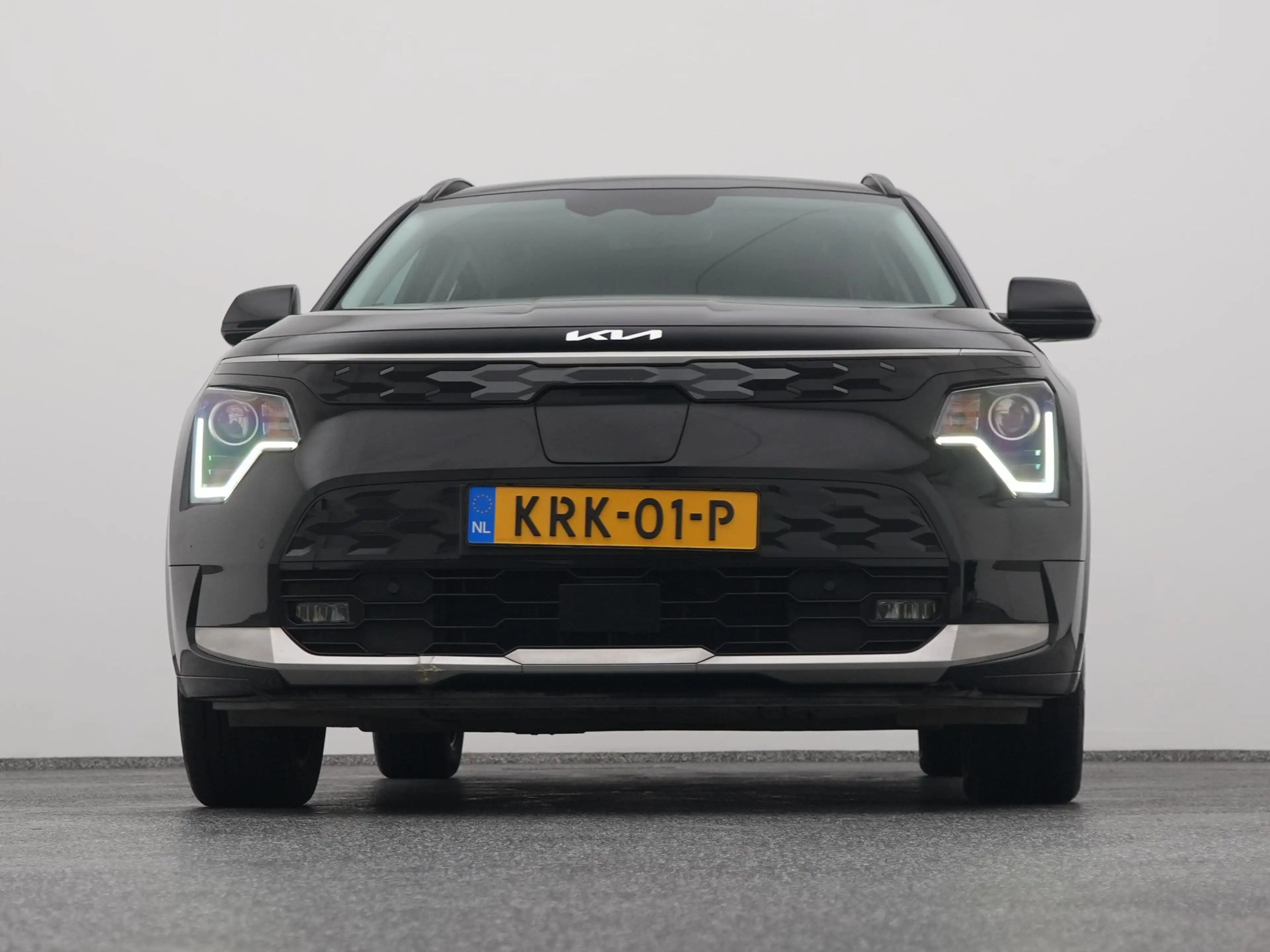 Kia e-Niro EV DynamicLine 64.8 kWh | KEYLESS | ADAPTIVE | CAM — photo 36