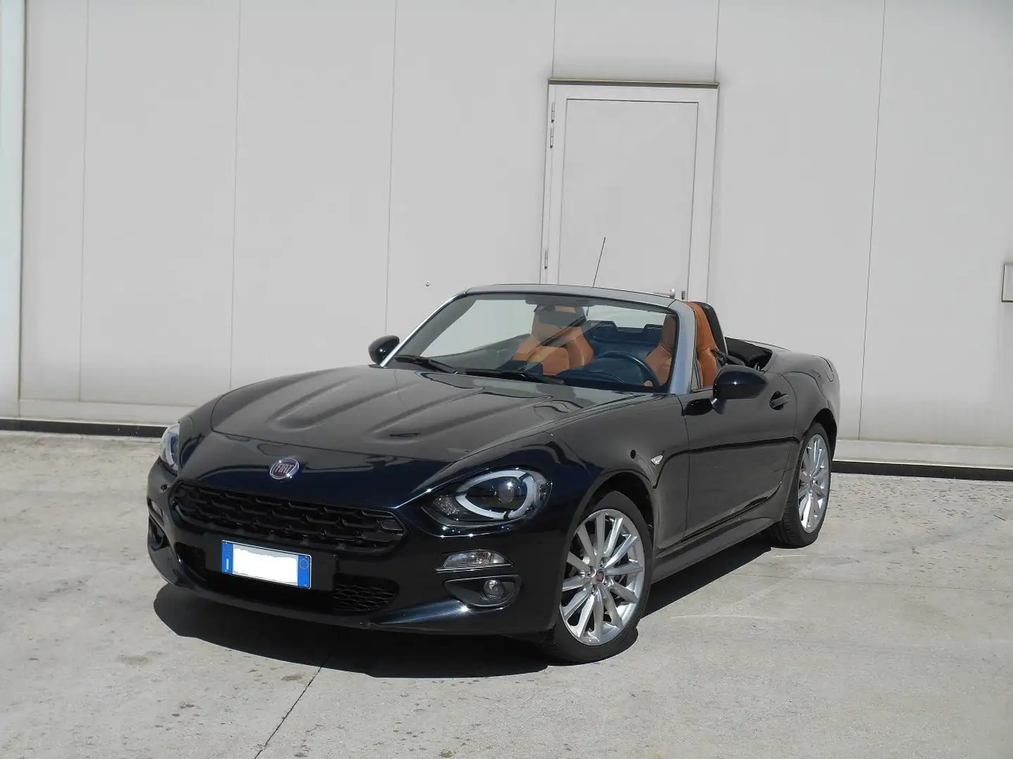 Fiat 124 Spider 1.4 m-air Lusso auto Nero - 1