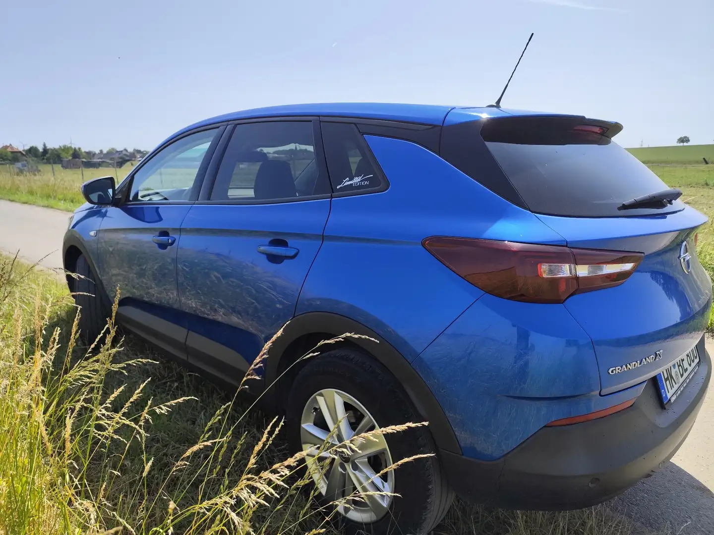 Opel Grandland X Edition. Kamara. Sitz.-Lenkrad u. Fensterheizung. Blau - 2