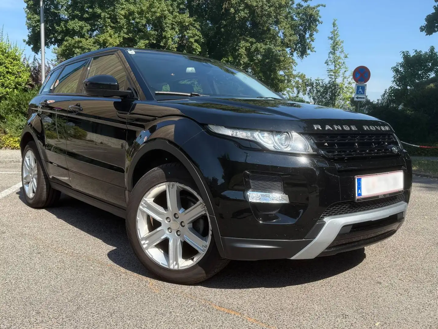 Land Rover Range Rover Evoque Range Rover Evoque Dynamic 2,2 SD4 Dynamic Schwarz - 1