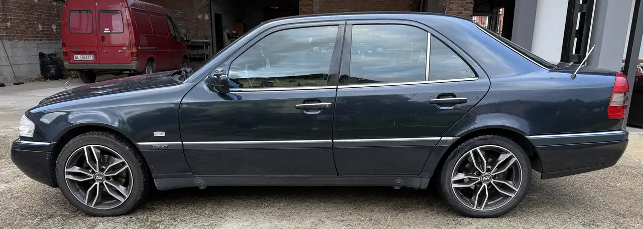 Mercedes-Benz C 220 d Elegance, foto 4