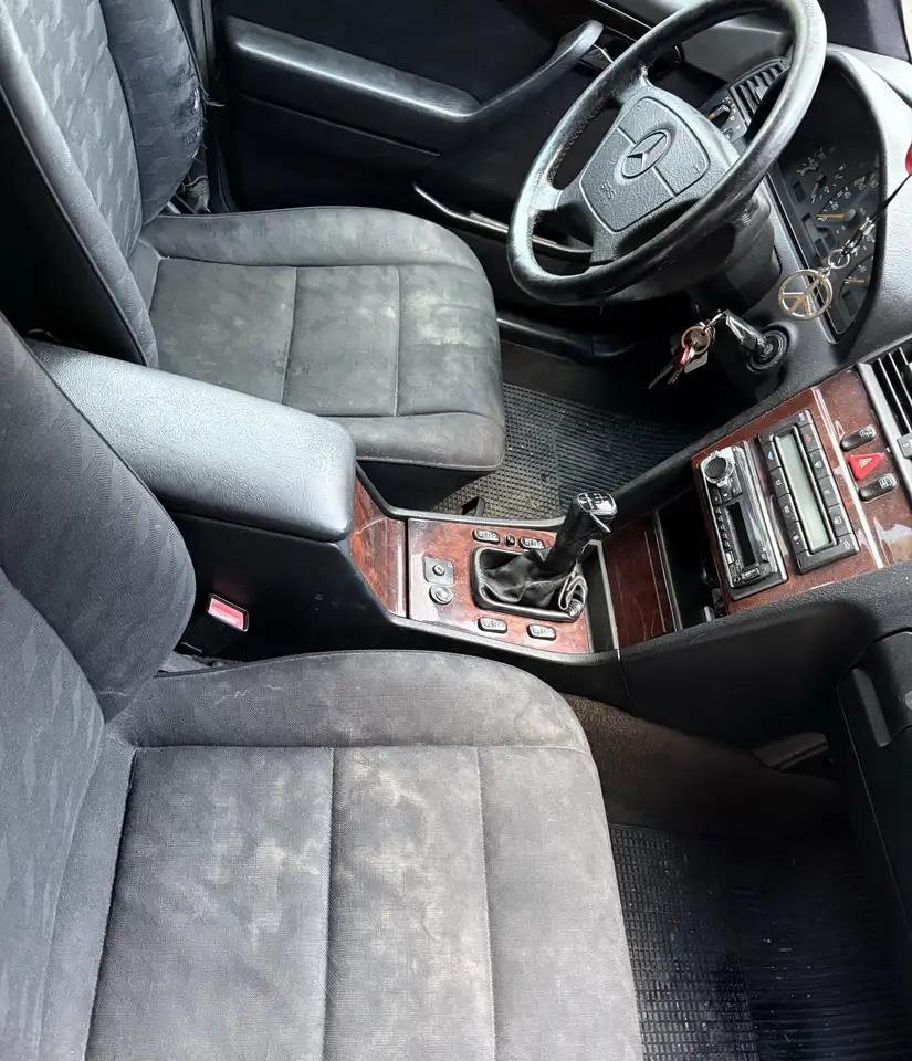 Mercedes-Benz C 220 d Elegance, foto 6