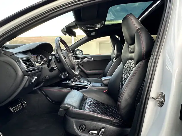 Audi A6 Avant view 14