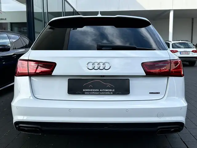 Audi A6 Avant view 7
