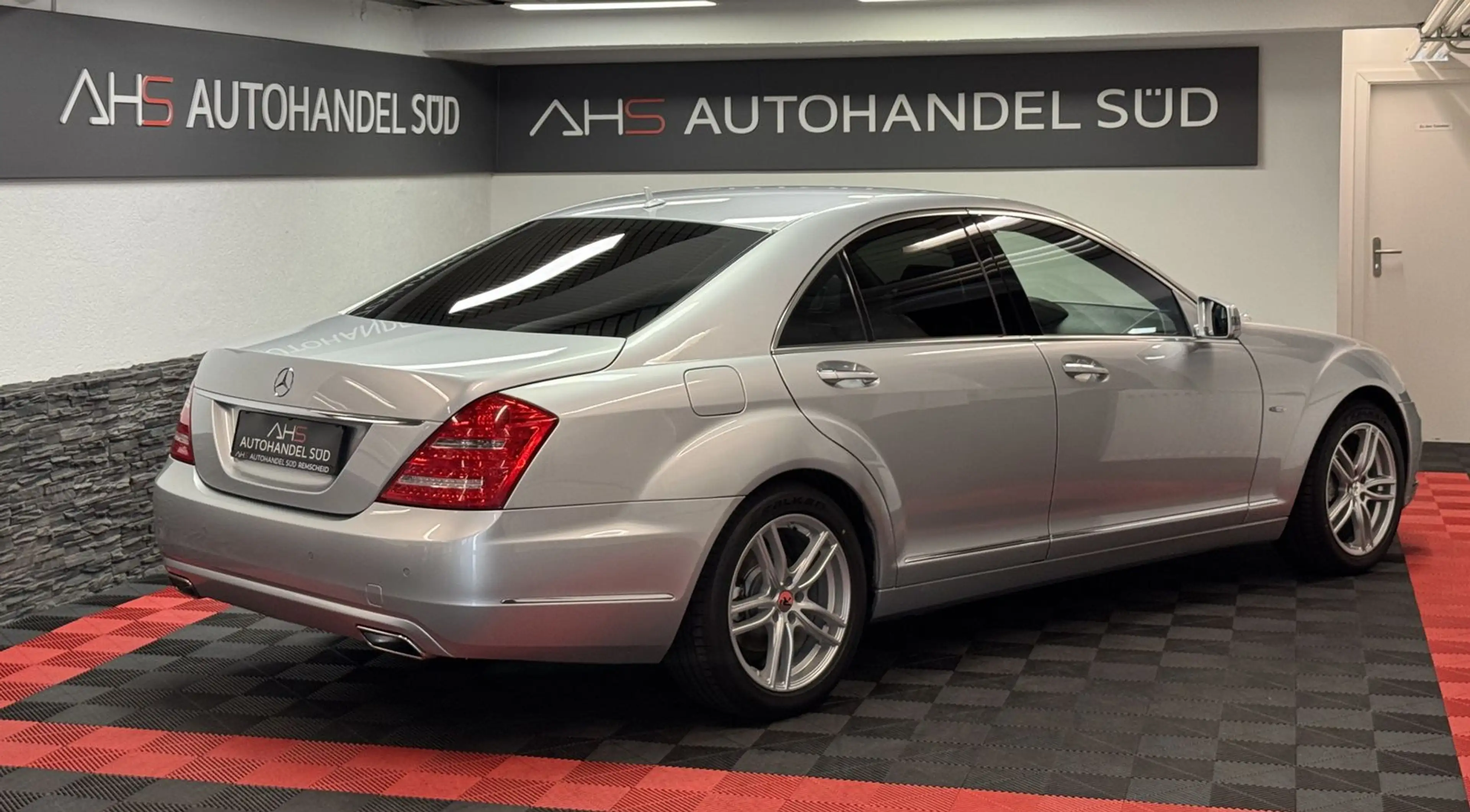 Mercedes-Benz S 350 CGI *NAVIGATION*LEDER*XENON* — photo 5