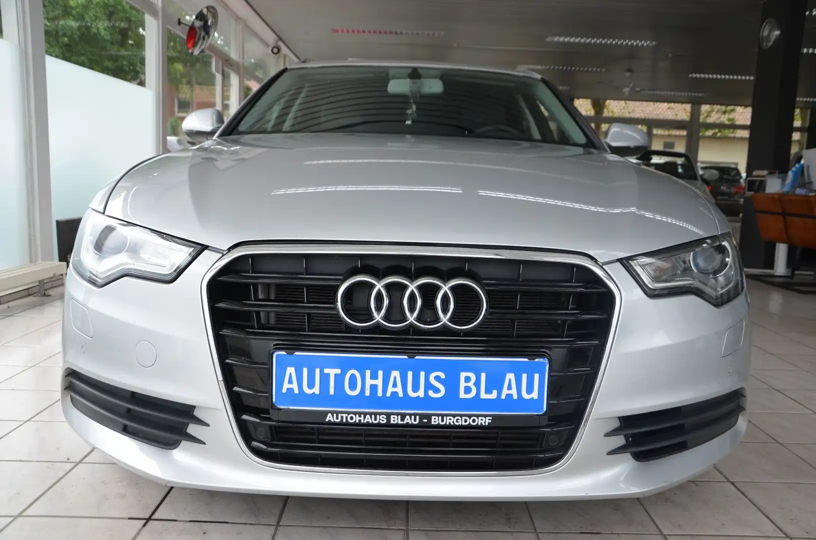 Audi A6 Avant 3.0 TDI *LEDER*NAVI*XENON*PDC*AHK* Plateado - 2