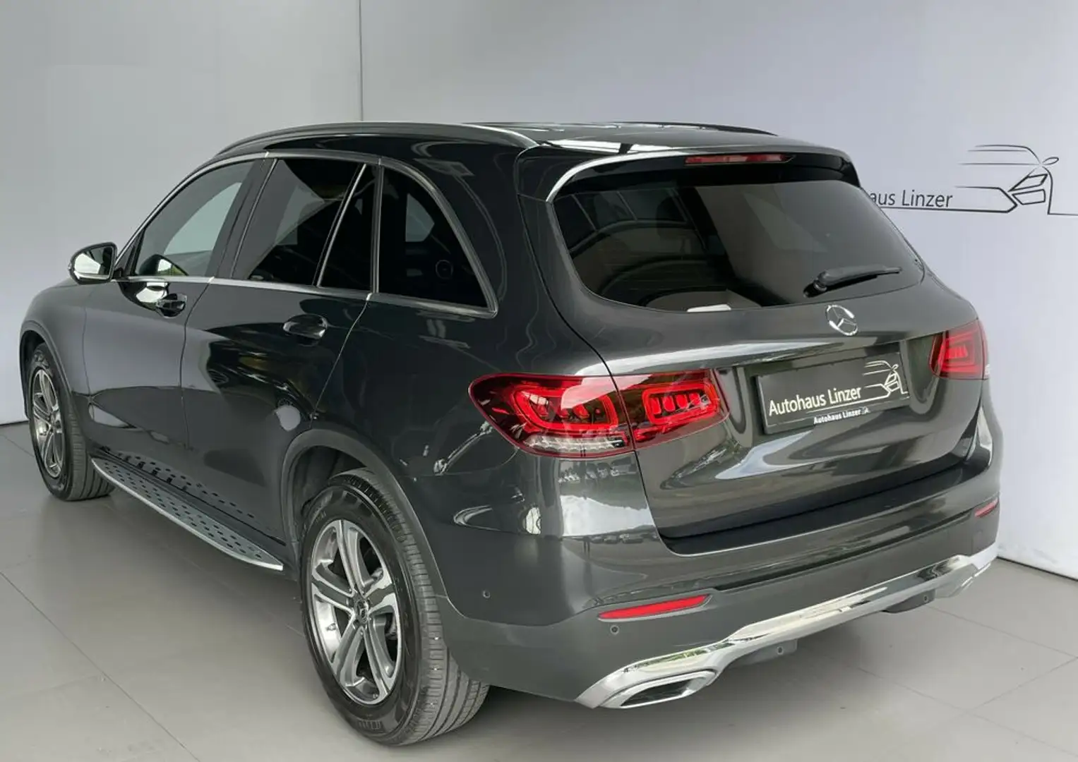 Mercedes-Benz GLC 220 d 4Matic AMG *LED*StHz*AHK*DAB*CAM*Ambiente Noir - 2