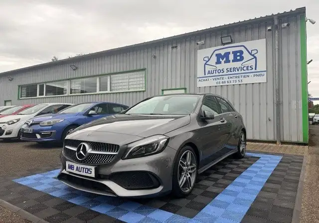 Mercedes-Benz A 200 Mercedes 200 156cv BVA Pack AMG Phase 2 GPS Xénon Led Caméra Cuir Bluetooth Régulateur Garantie 12 Mois