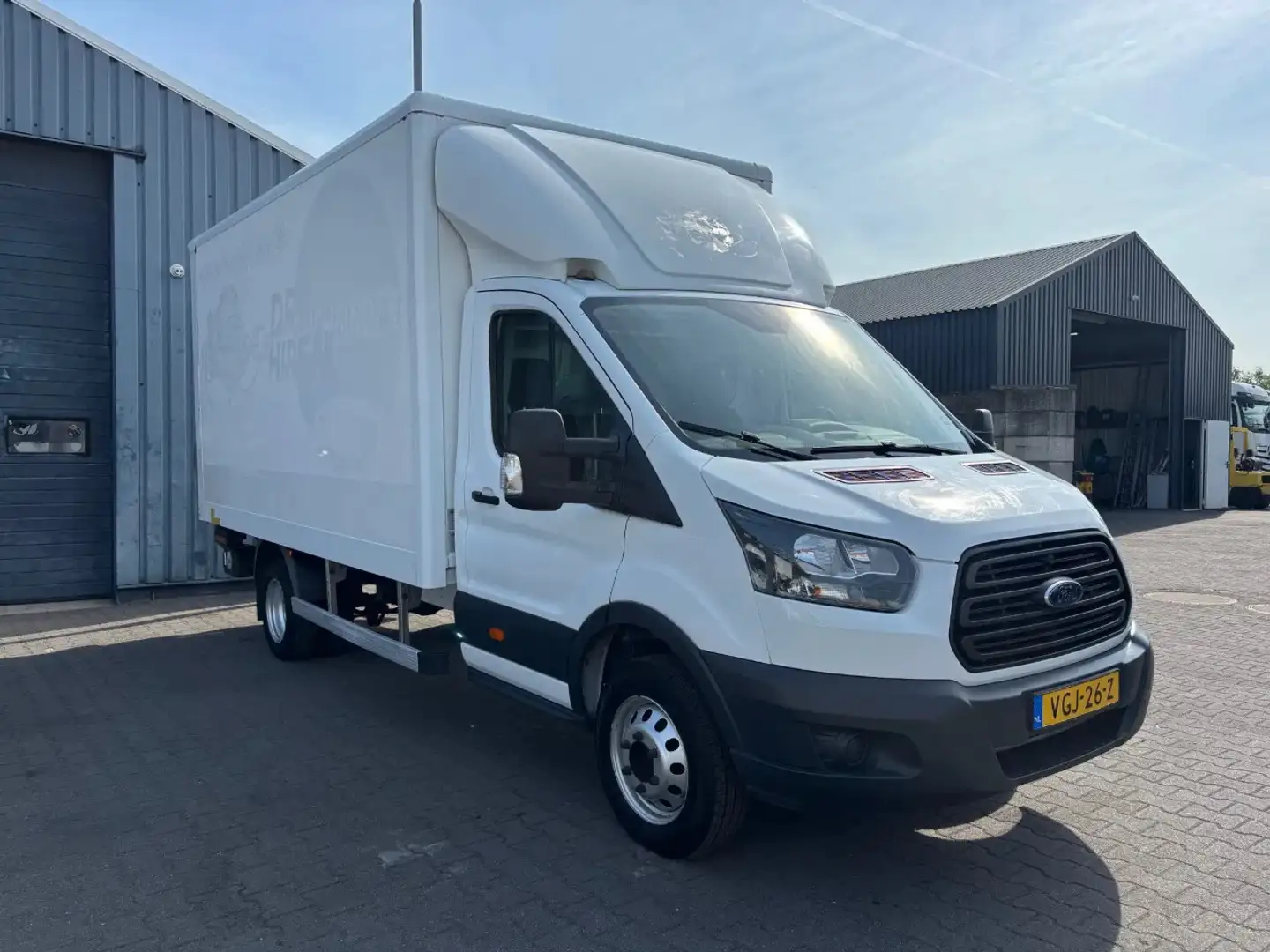 Ford Transit 2.0 TDCI 130 PK Bakwagen Laadklep Airco Wit - 2
