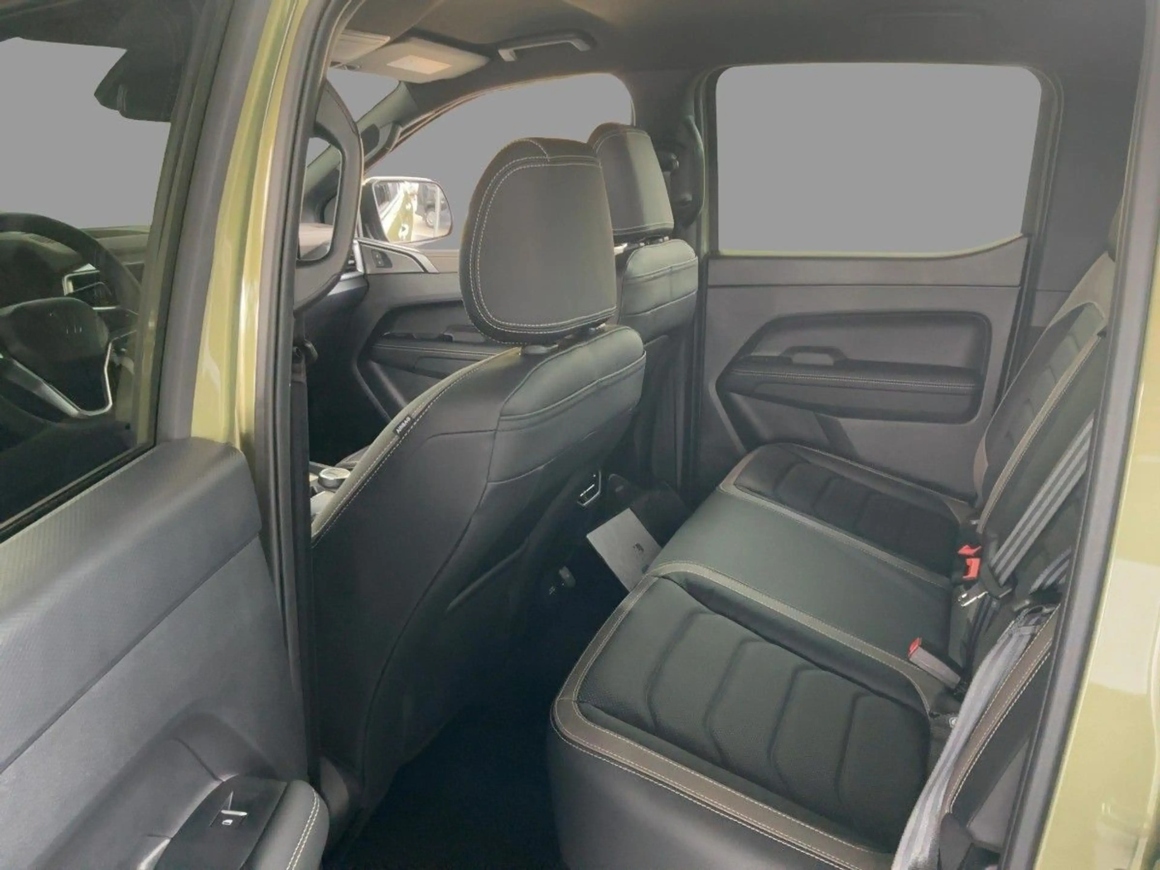 Volkswagen Amarok 3.0 TDI Aventura 10GA 4M Navi Leder AHK — photo 8