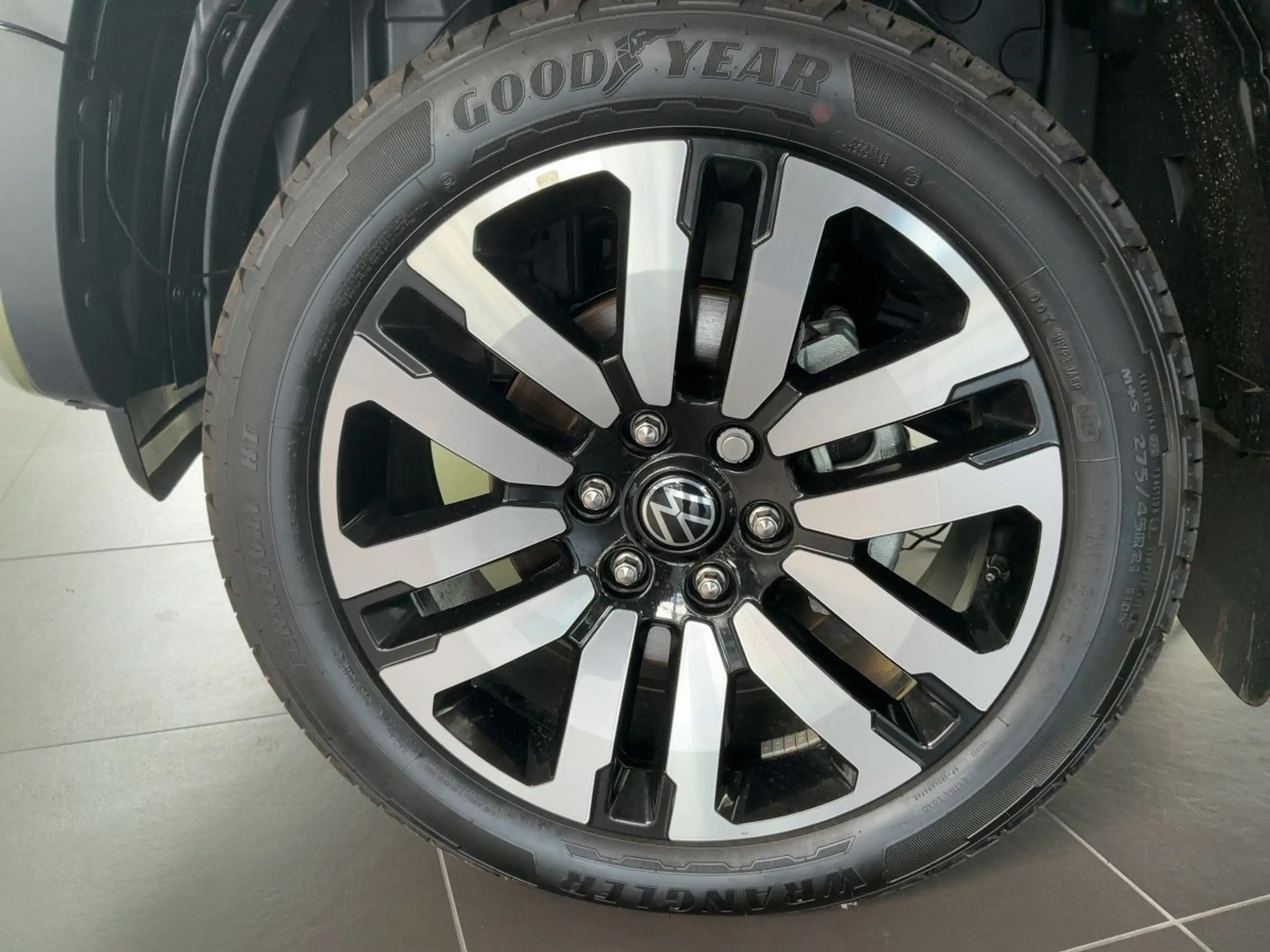Volkswagen Amarok 3.0 TDI Aventura 10GA 4M Navi Leder AHK — photo 12