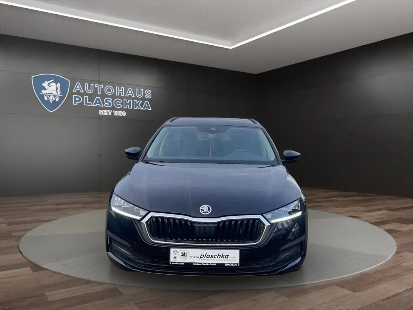 Skoda Octavia C. 2.0 TDI DSG Ambition NAVI*ACC*AHK Klima Navi Negro - 2