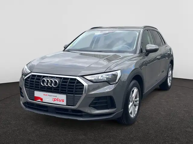 Audi Q3 main image