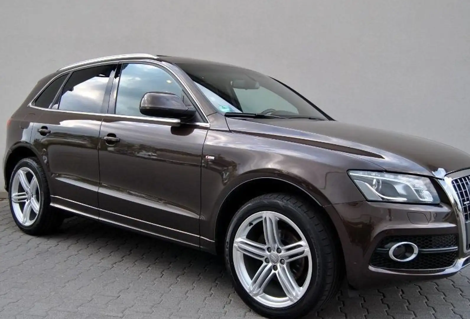Audi Q5 2.0 TDI quattro S-LINE EXCLUSIVE - 1